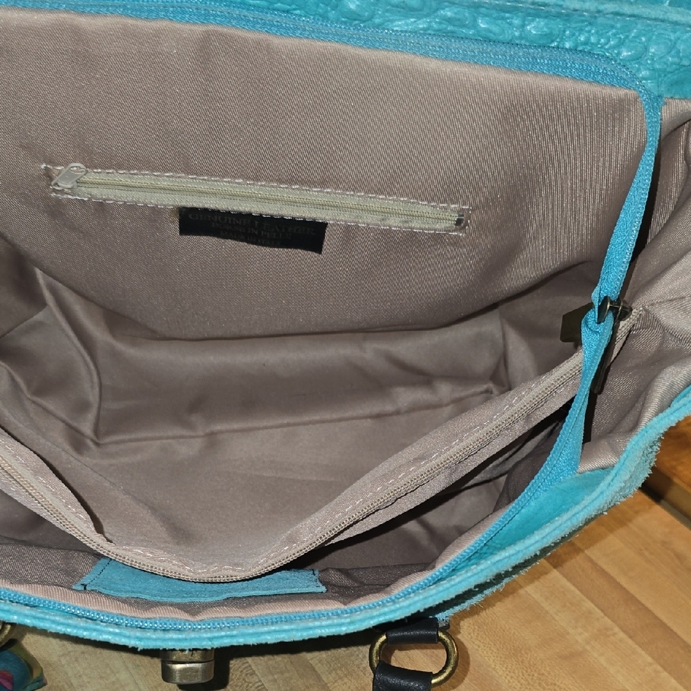Turquoise Itailan Croc Embossed Suede Handbag with Scarf Accent - Picture 11 of 13